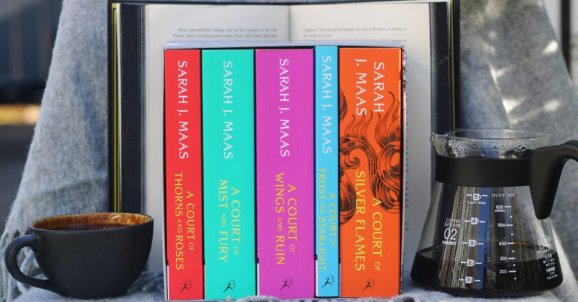 Verdieping: Het patriarchaat dat Prythian heet – De postfeministische fantasy in de serie Een hof van doorns en rozen